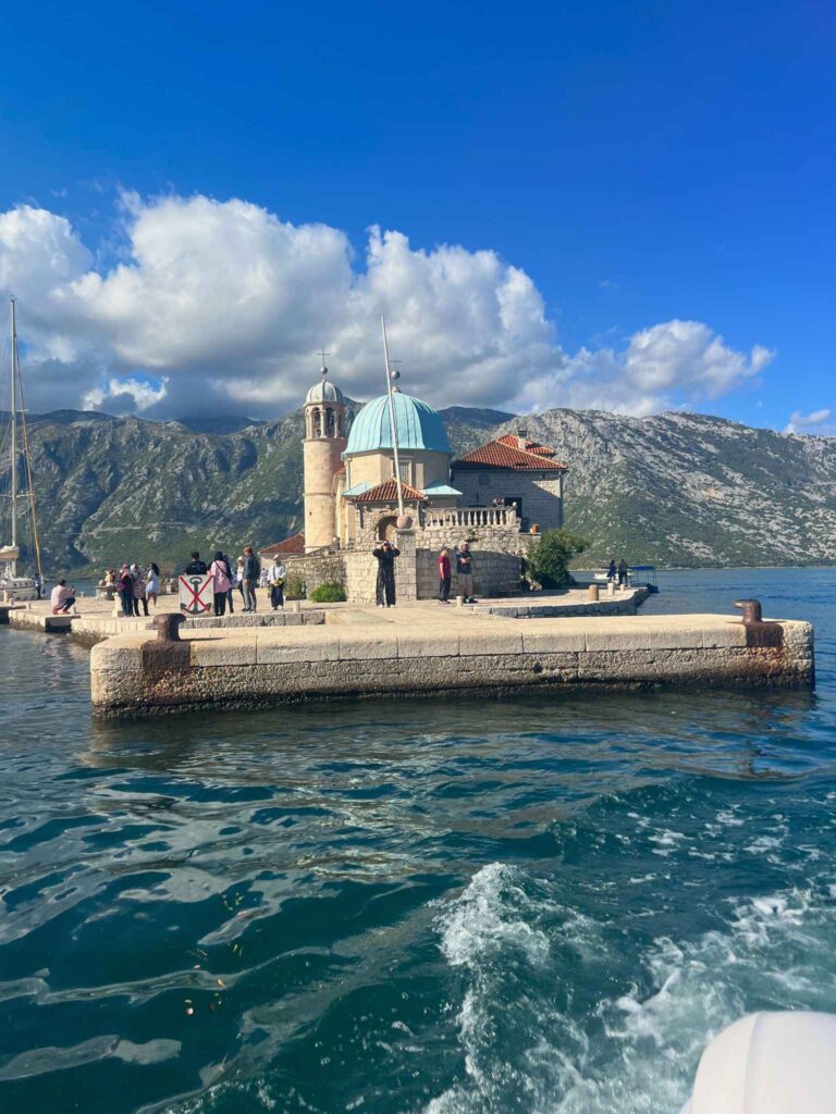 our lady of the rocks